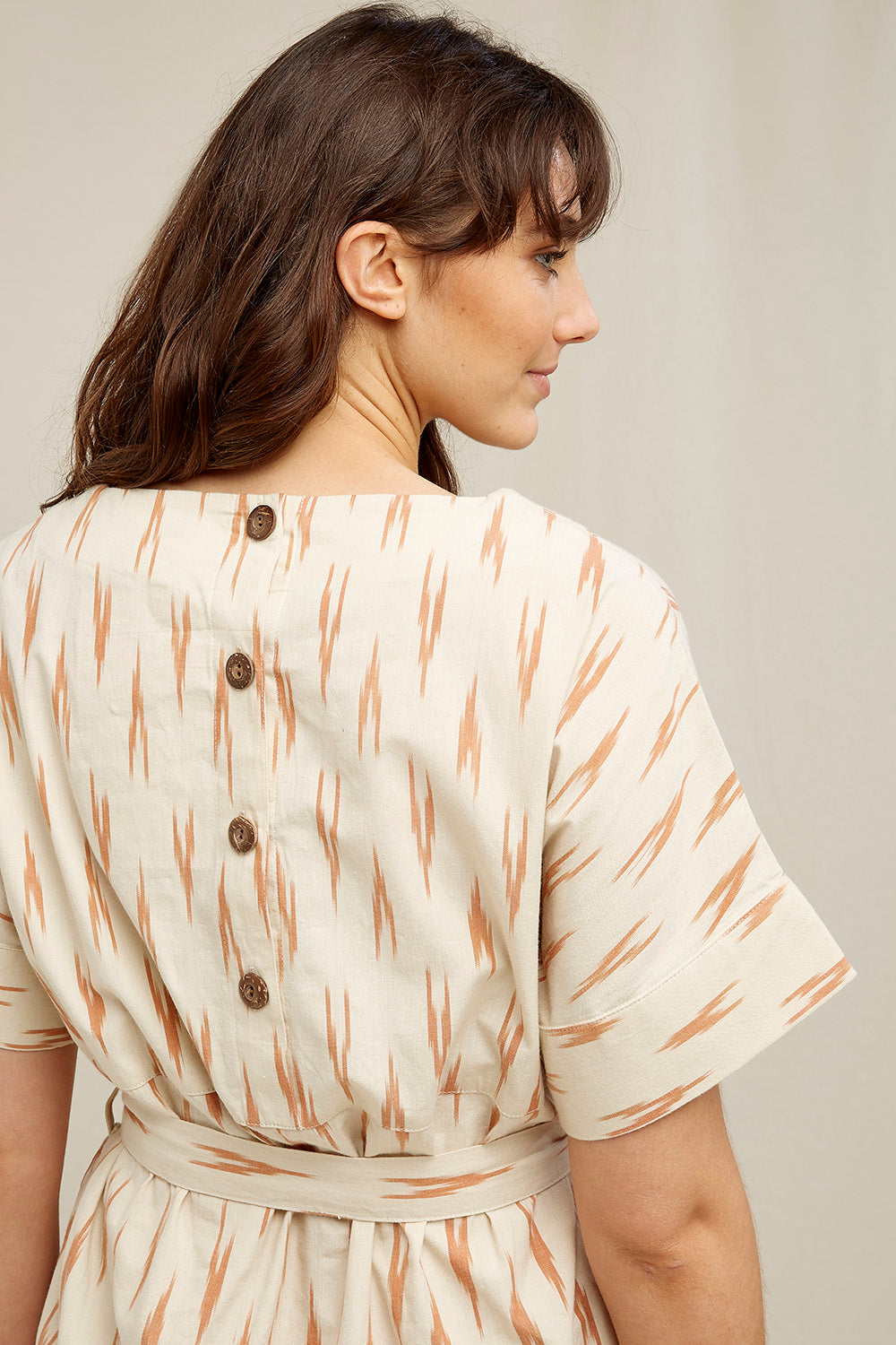 Christabel ikatmekko, L