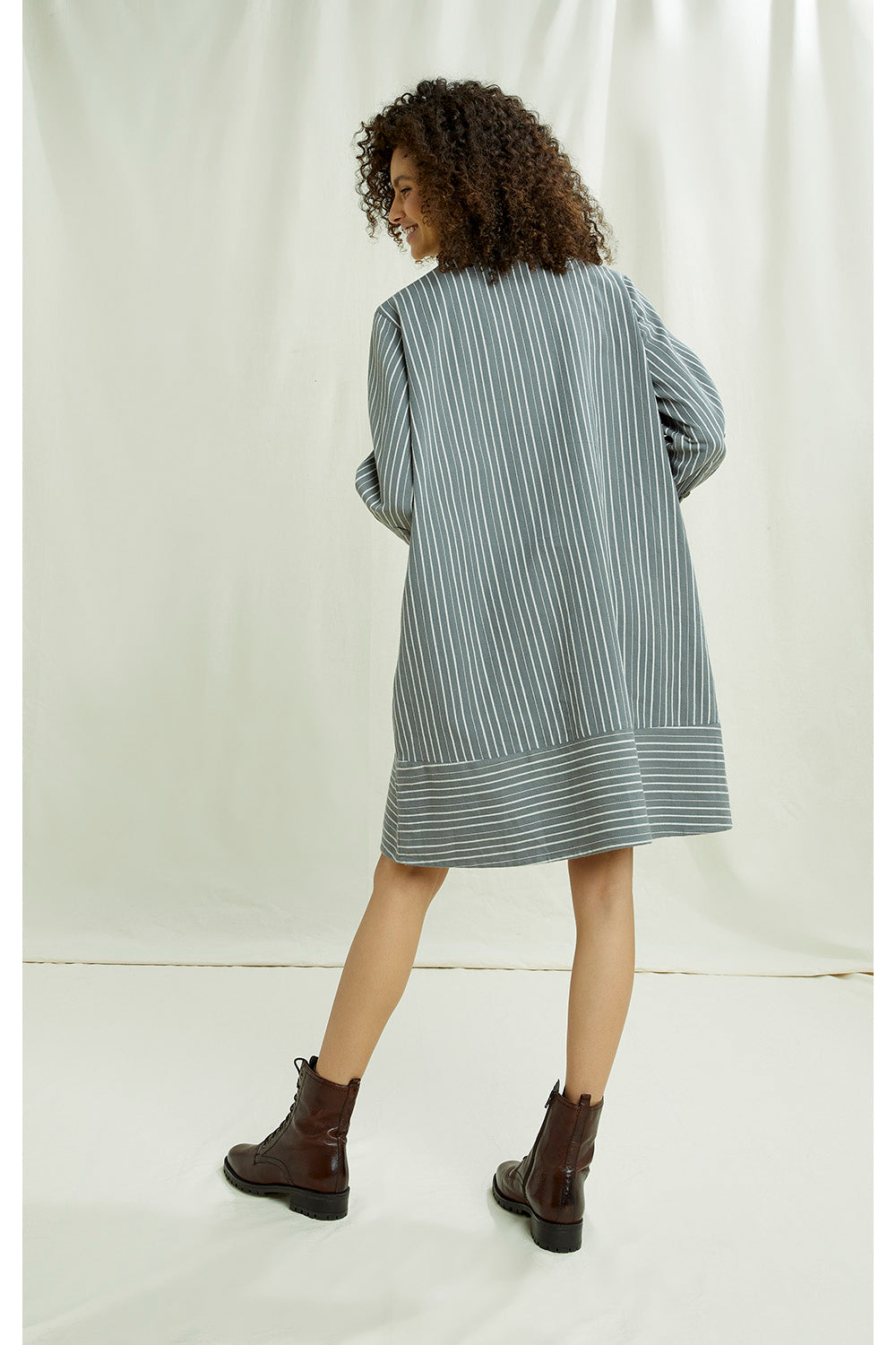 Roberta mekko XS, L harmaa
