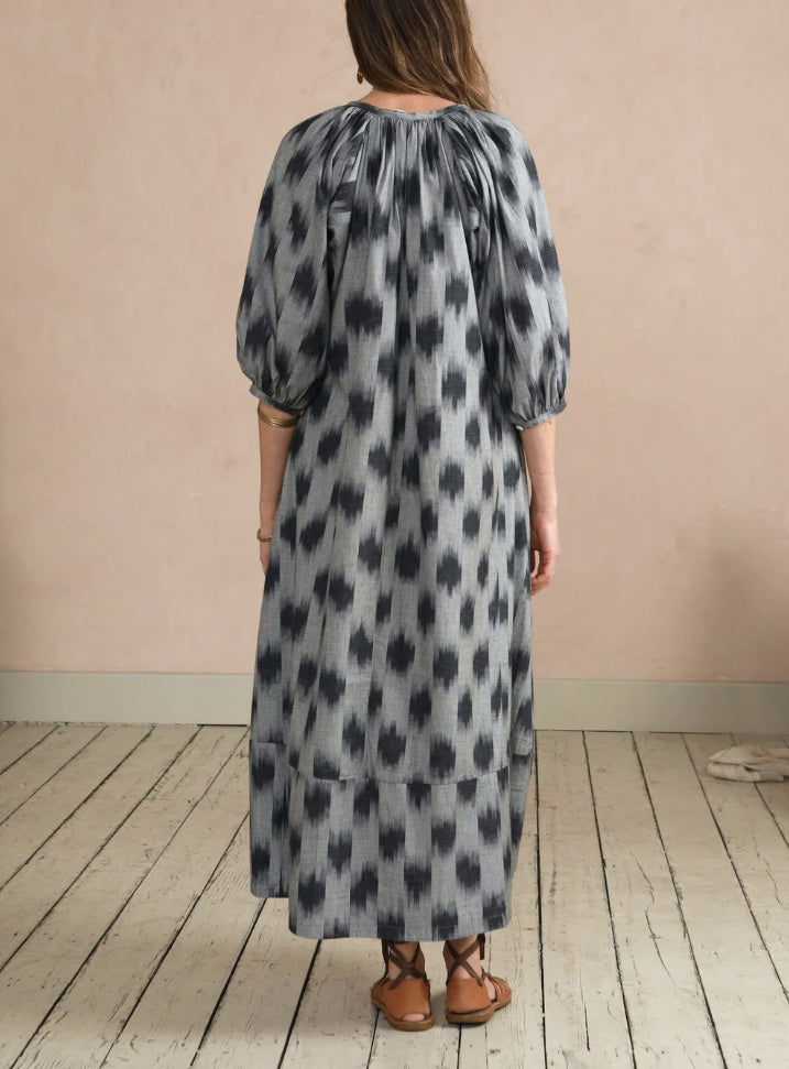 Safari mekko, ikat