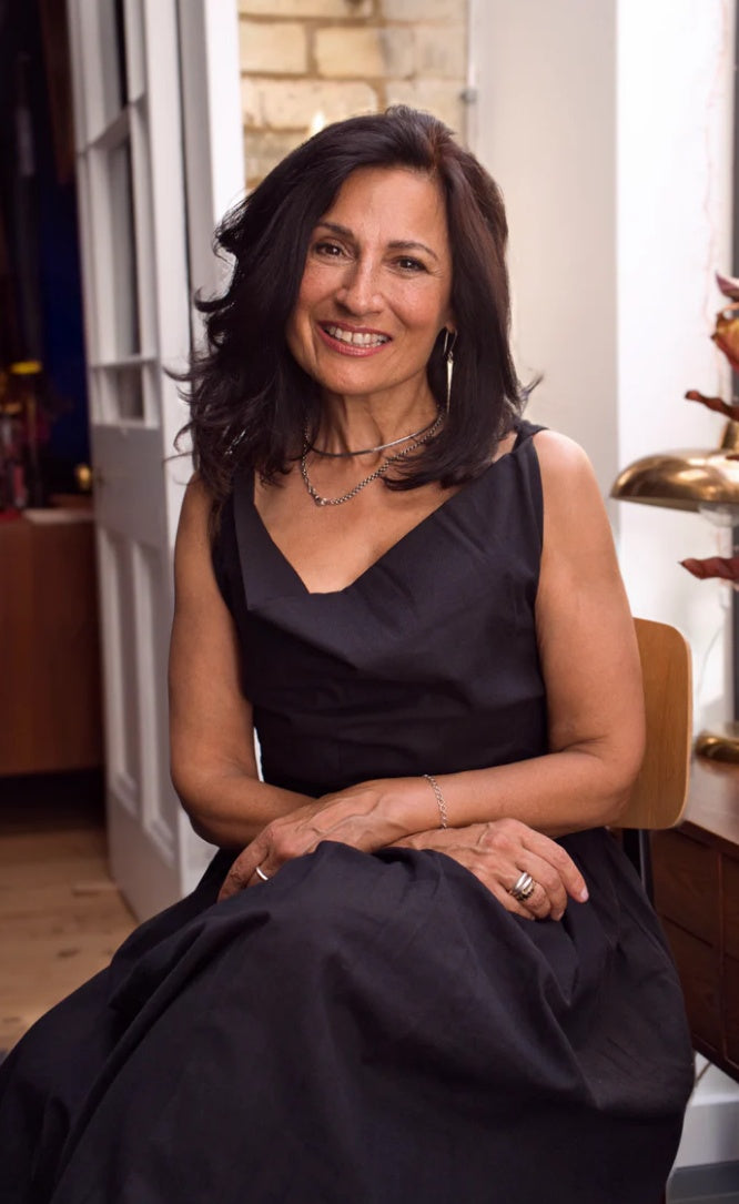 Celia mekko, musta