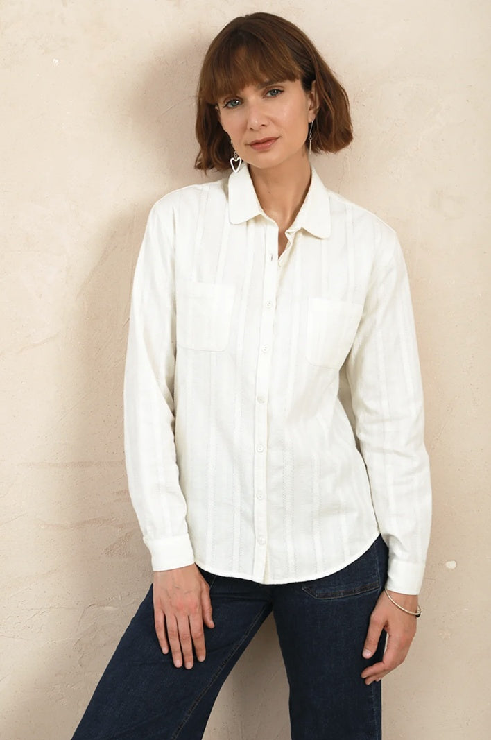 Sylvia paita, vakoinen