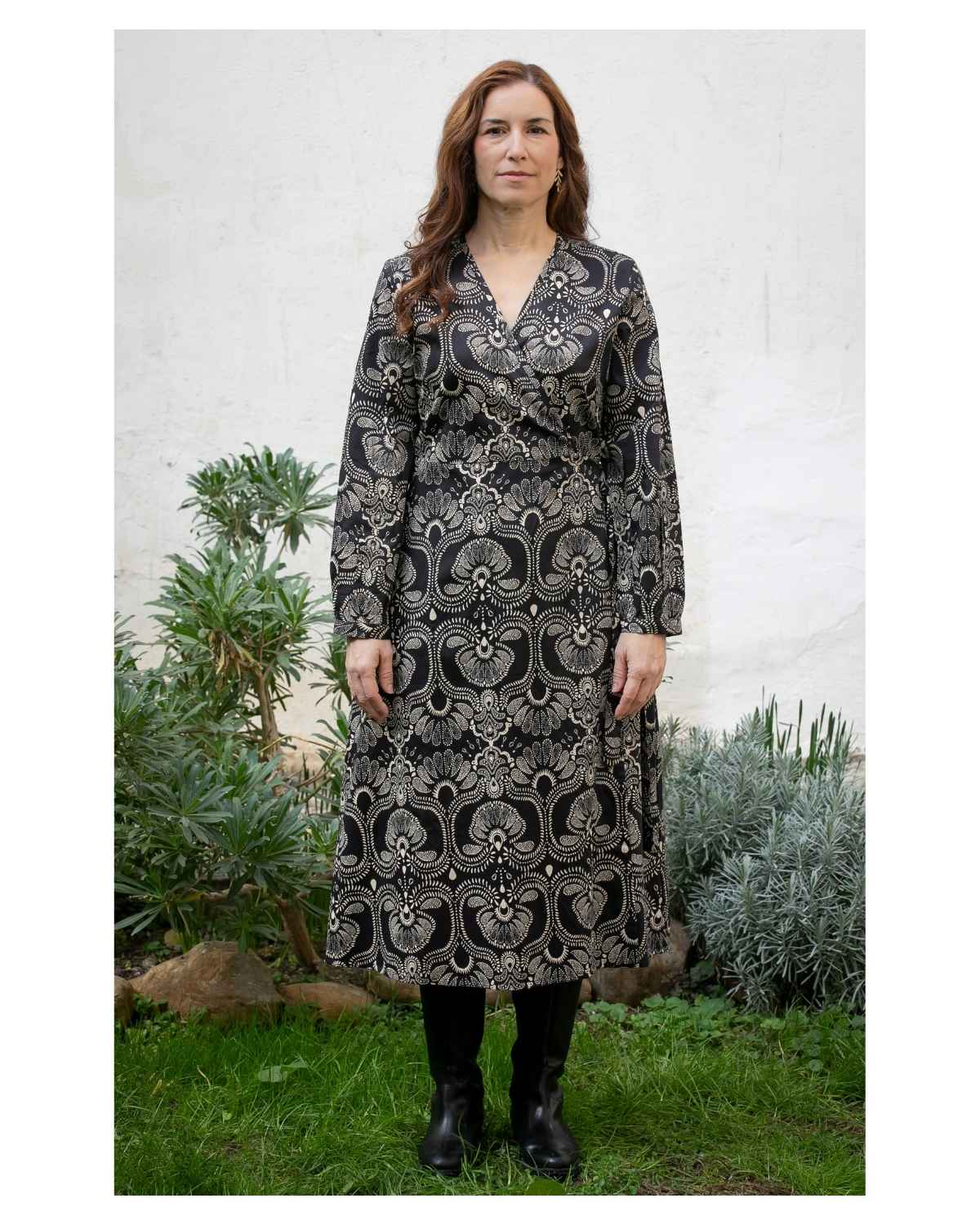 Preeti kietaisumekko, musta